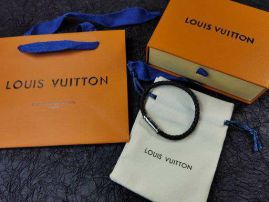 Picture for category LV Bracelet